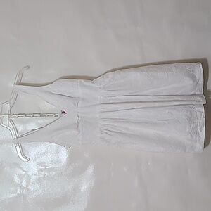 LUCY LOVE Women's White V-Neck Sleeveless Eyelet Dress - Size:  Large‎
